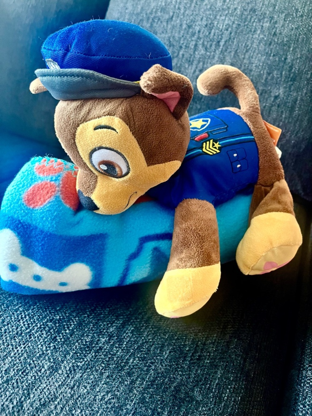 Paw Patrol Chase Plush & kids blanket .
